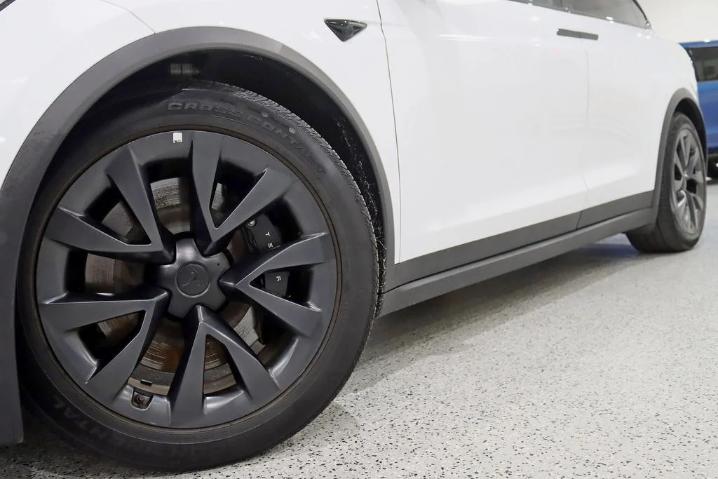 2022 Tesla Model X Base