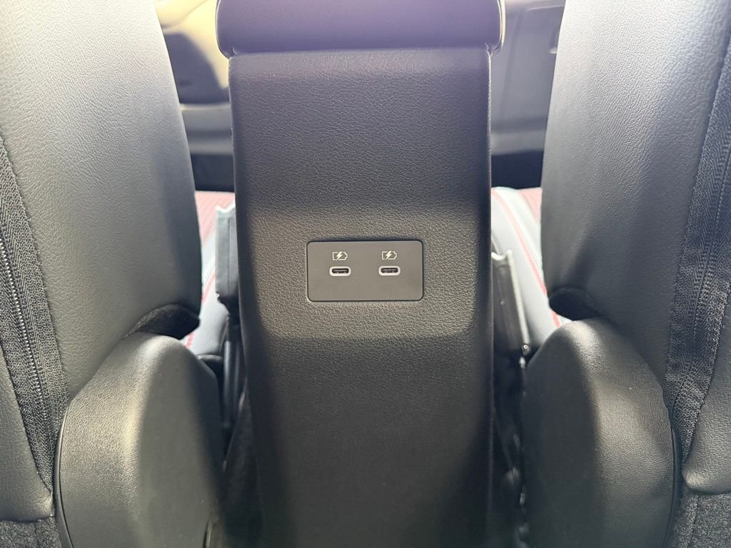New 2026 Aspen White TriCoat / Super Black Two-tone Nissan SR image 16
