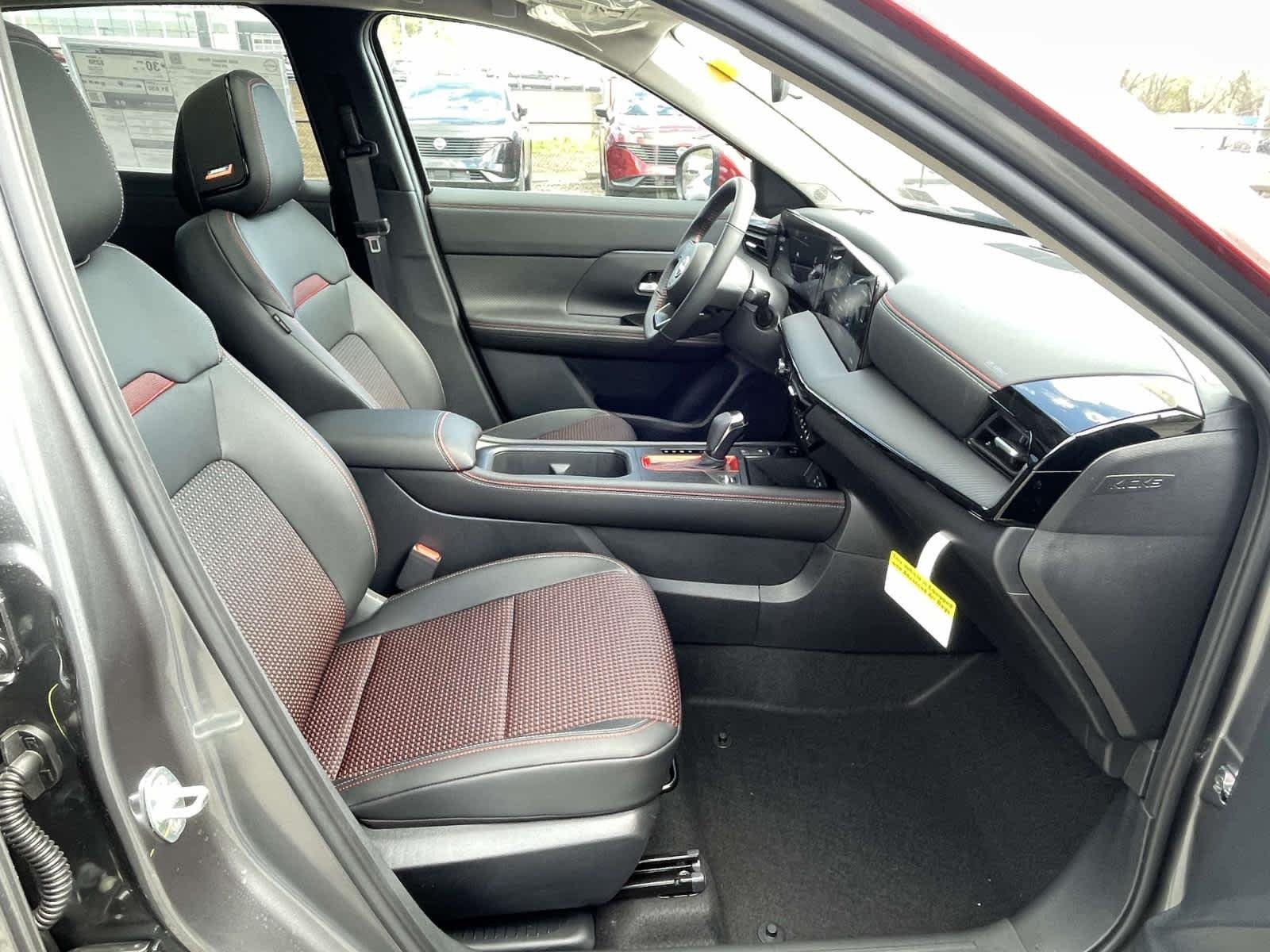 New 2026 Gun Metallic/Scarlet Ember Tintcoat Nissan SR image 22