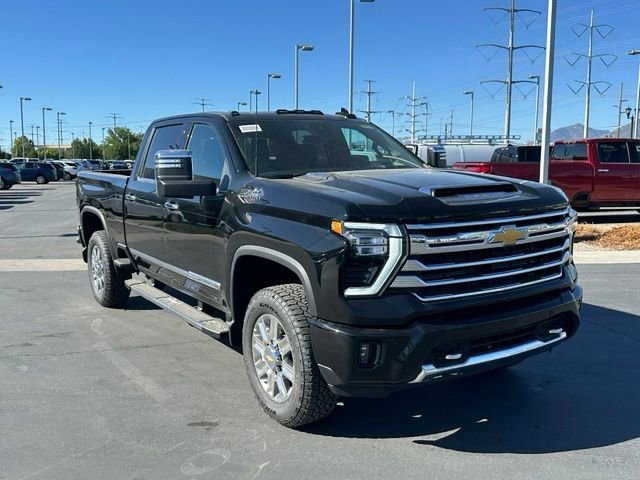 2026 Chevrolet Silverado 3500HD High Country - Photo 10