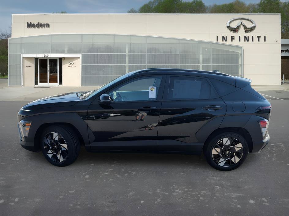 Used 2025 Abyss Black Pearl Hyundai SEL image 6