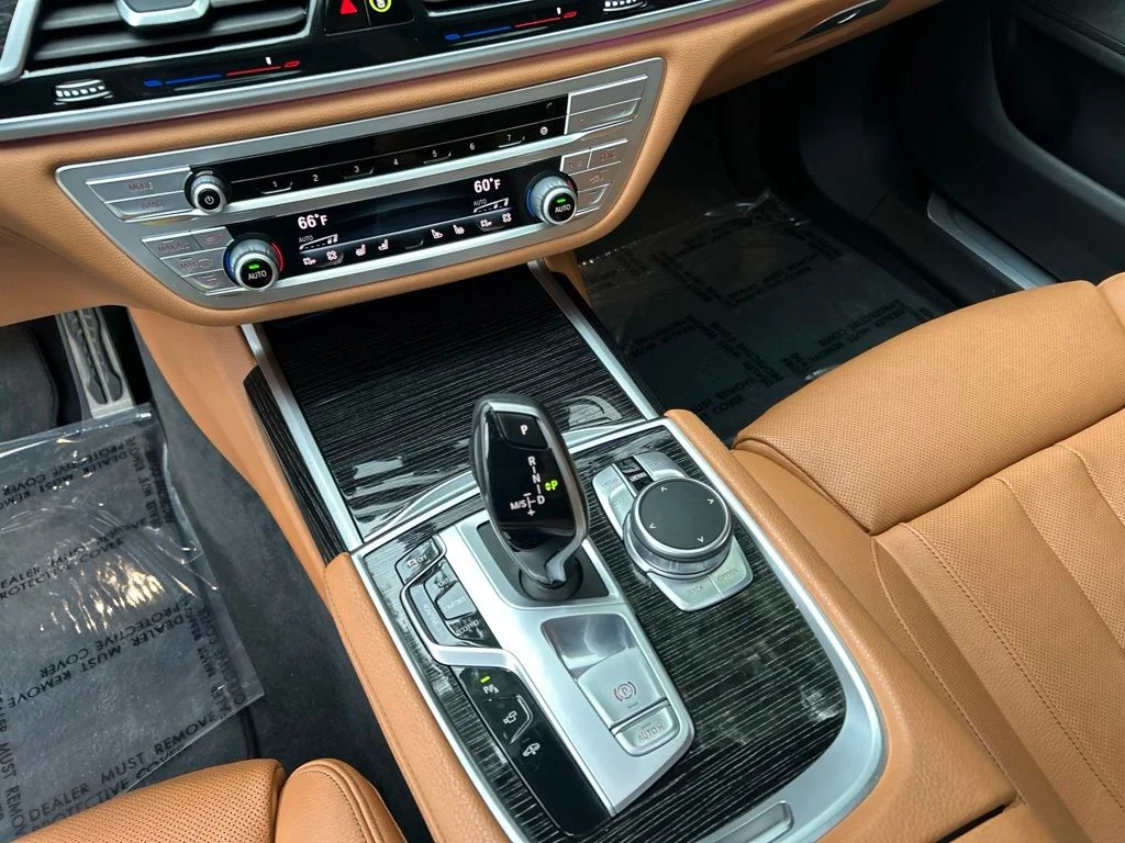 Used 2021 Black BMW 740i image 20