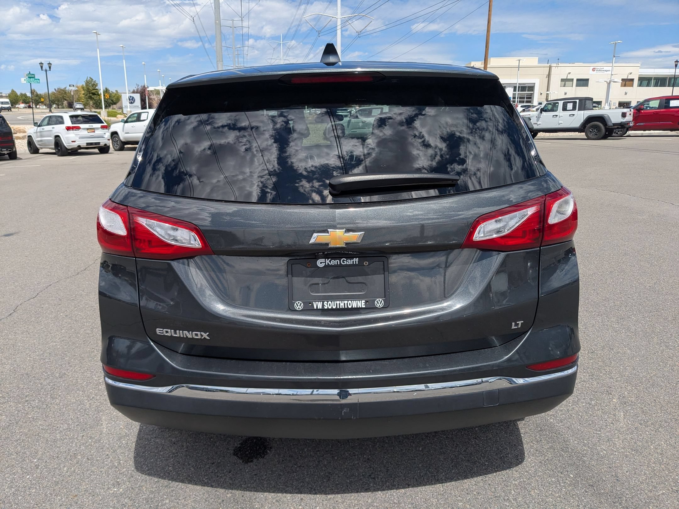 Used 2020 Nightfall Gray Metallic Chevrolet LT image 4