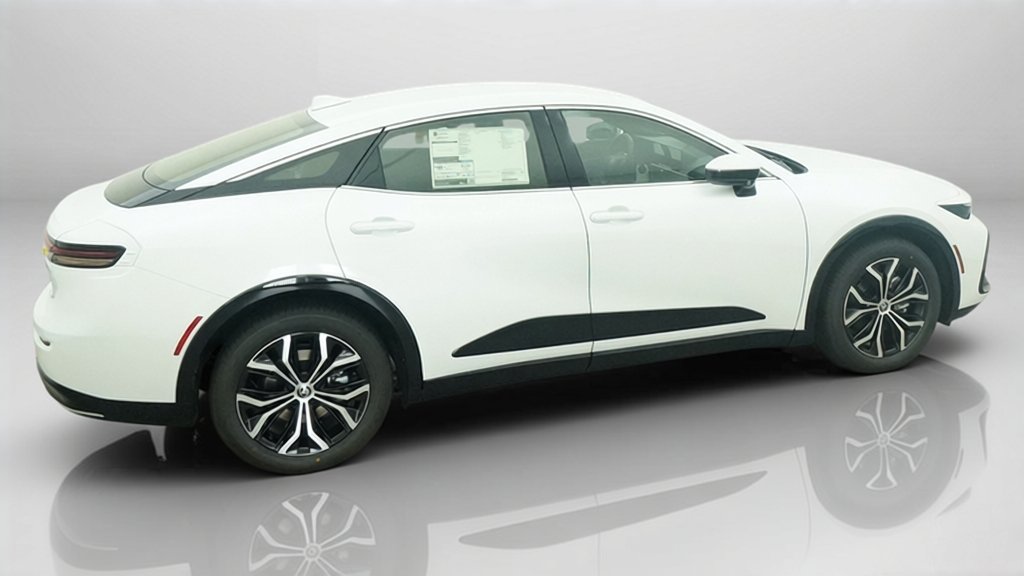 New 2027 Oxygen White Toyota XLE image 8