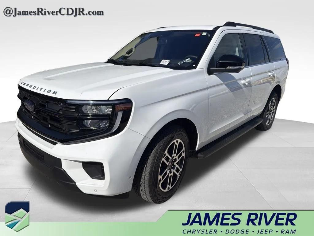 Used 2025 White Ford Active image 1