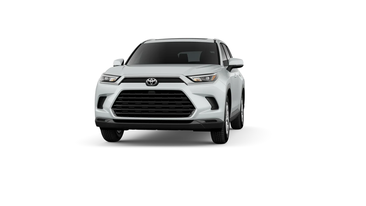 New 2026 Wind Chill Pearl Toyota XLE image 18