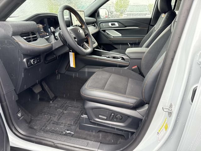 New 2026 Space White Metallic Ford Tremor® image 11