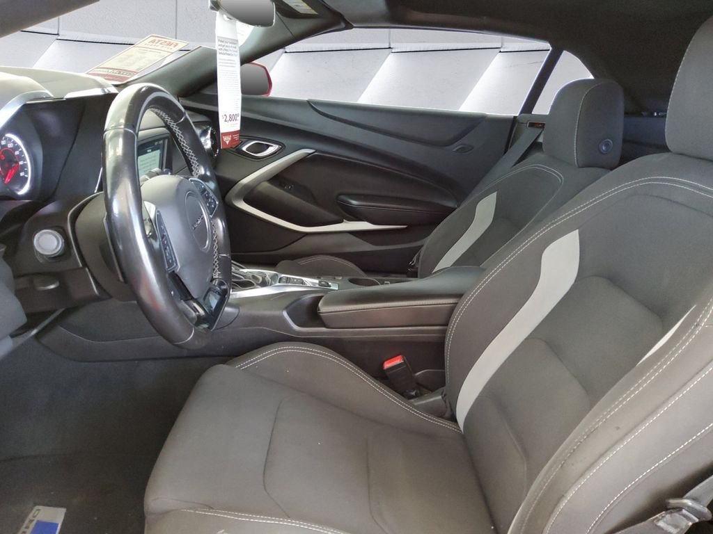 Used 2018 Red Chevrolet 1LT image 7