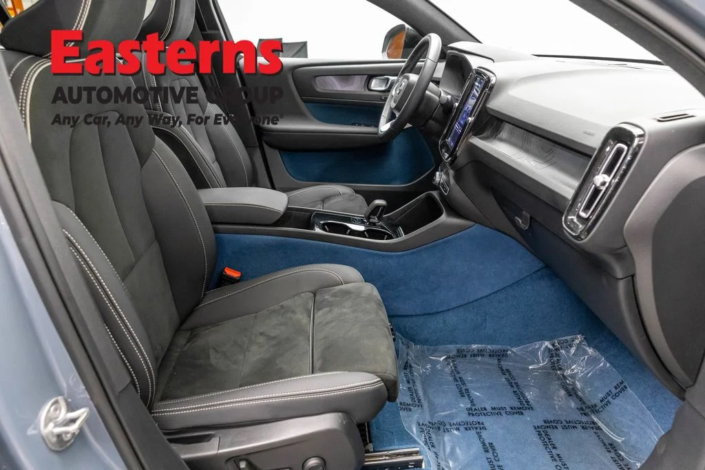 Used 2023 Gray Volvo Ultimate image 23