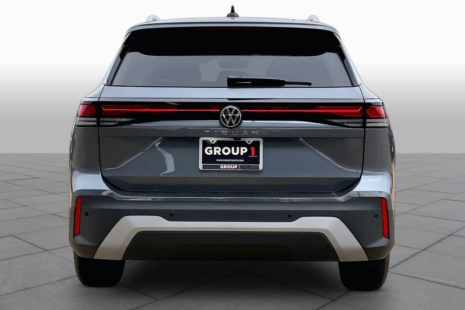 New 2026 Platinum Gray Metallic Volkswagen S image 4