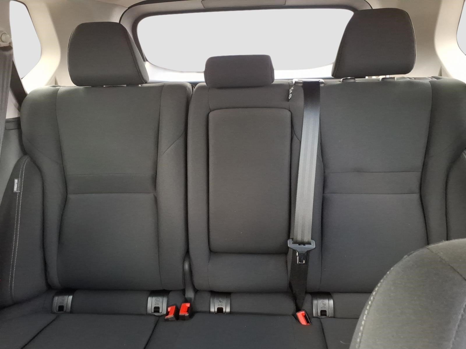 Used 2026 Glacier White Nissan S image 13