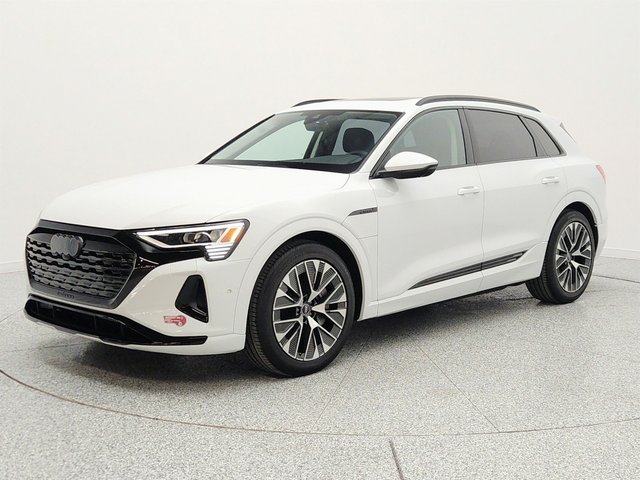 2024 Audi Q8 e-tron Premium Plus quattro