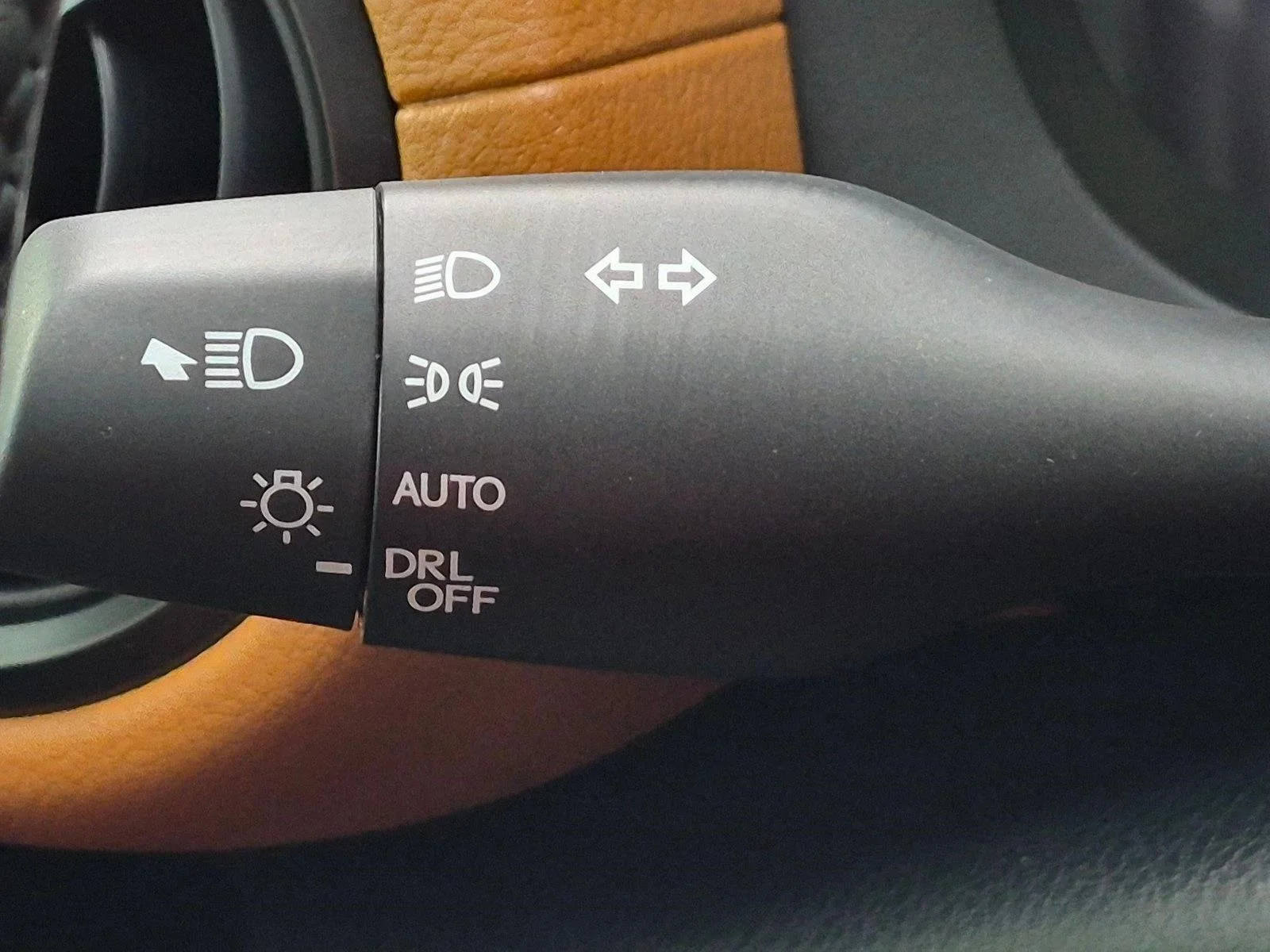 Certified Used 2025 Ultrasonic Blue 2.0 Lexus IS 350 F SPORT Design image 11