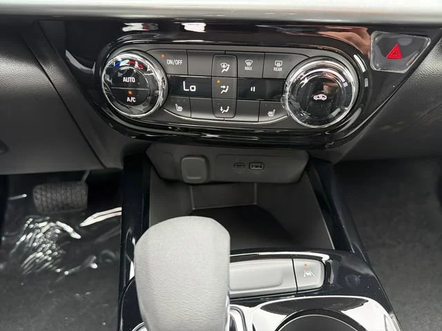2026 Chevrolet Trax LT - Photo 30