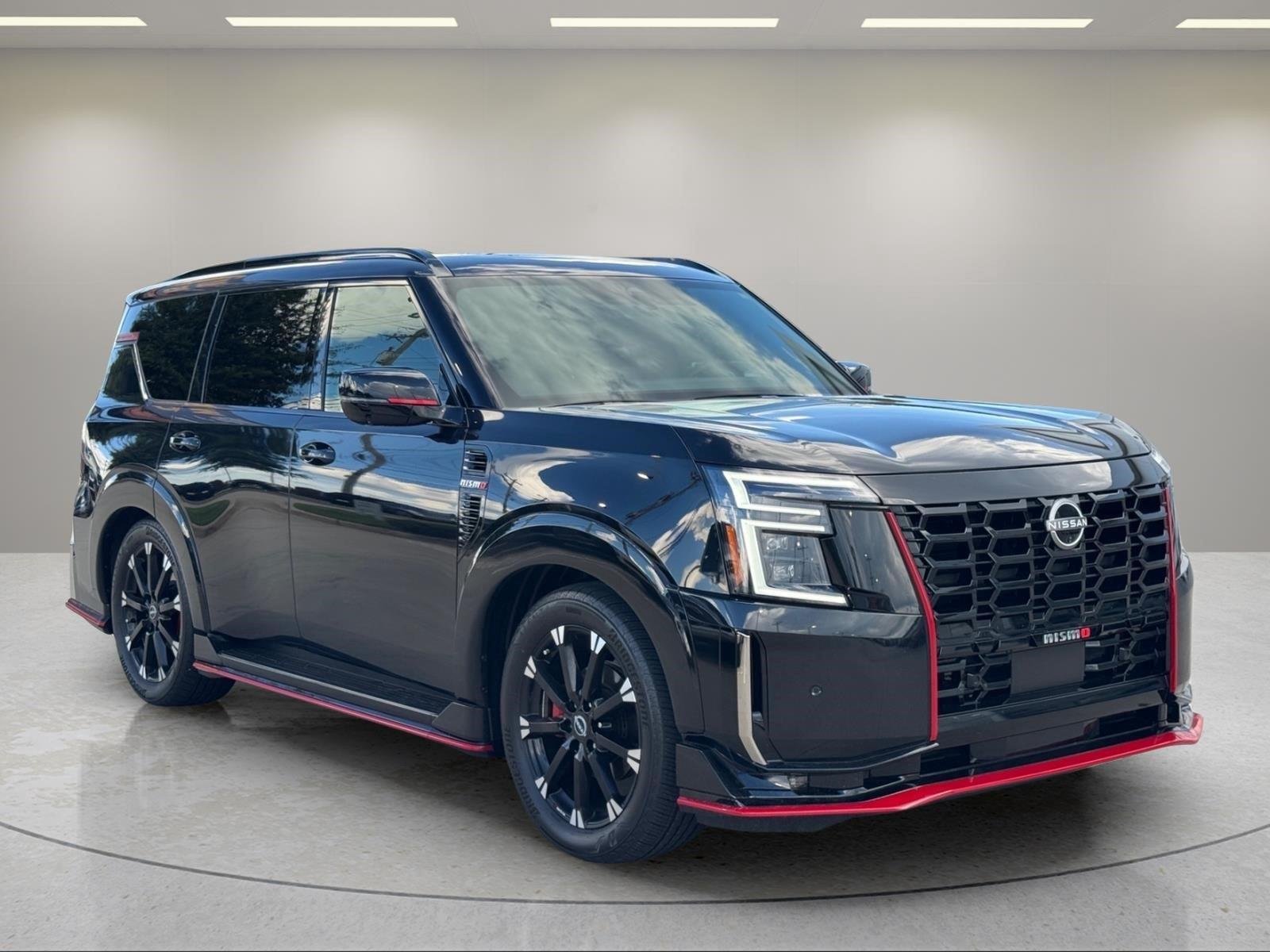 Used 2026 Black Diamond Pearl Nissan NISMO image 7