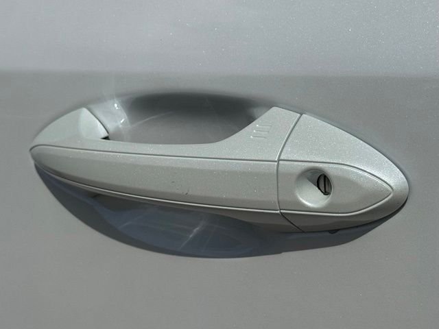 New 2027 2T RAD WHT INFINITI Autograph AWD image 14