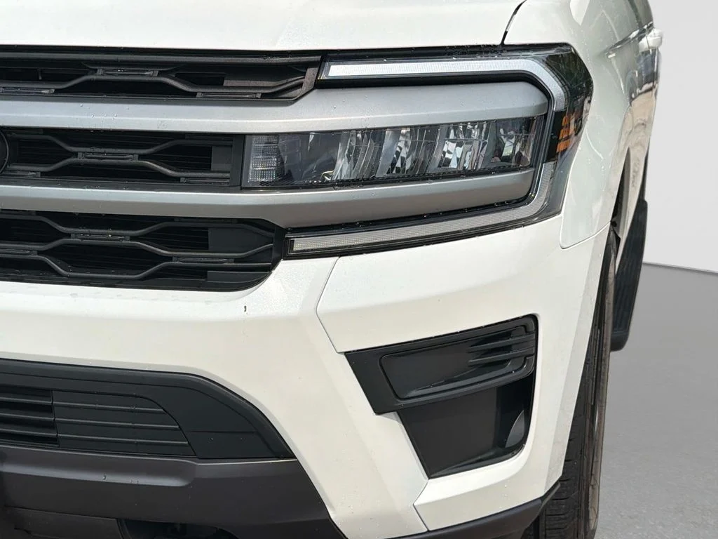 Used 2023 Star White Ford XLT image 11