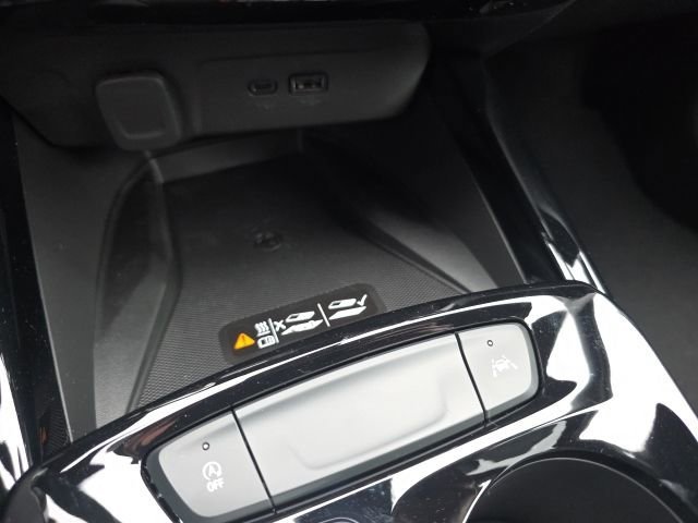 2026 Chevrolet Trax RS - Photo 20