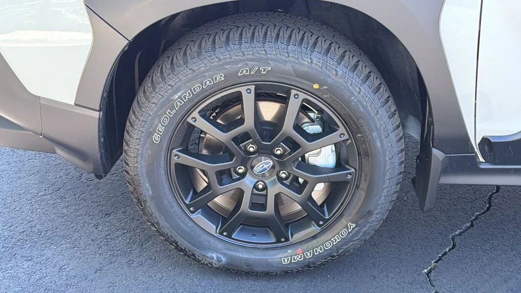 New 2026 CRYSTAL WHITE PEARL Subaru Wilderness image 9
