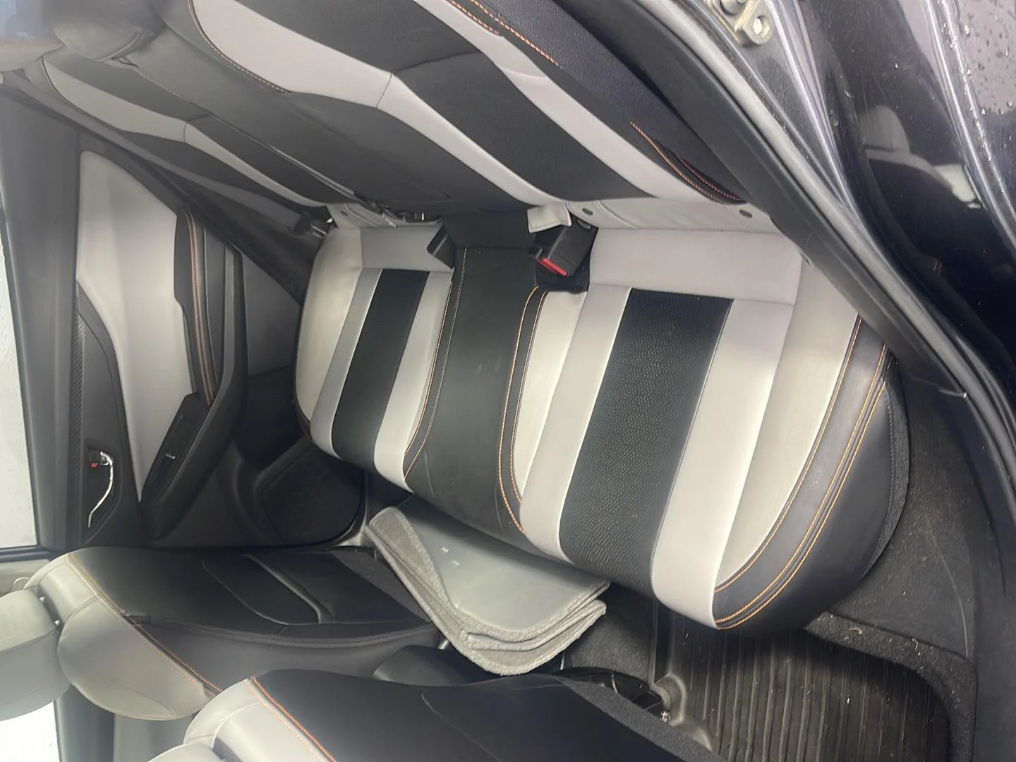 Used 2019 Dark Gray Metallic Subaru Limited image 11
