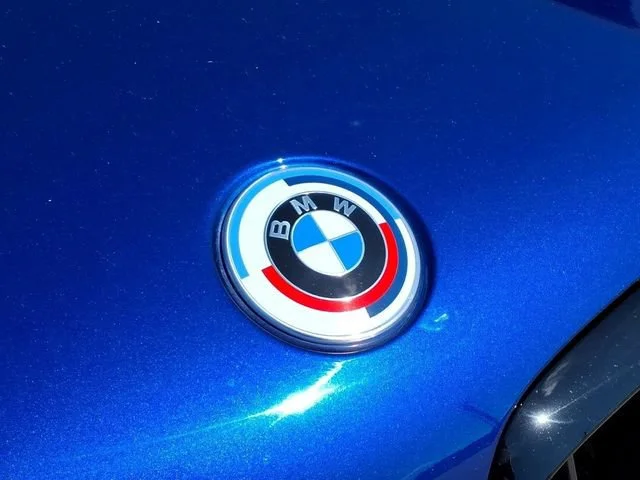 Used 2022 Blue BMW Y image 26