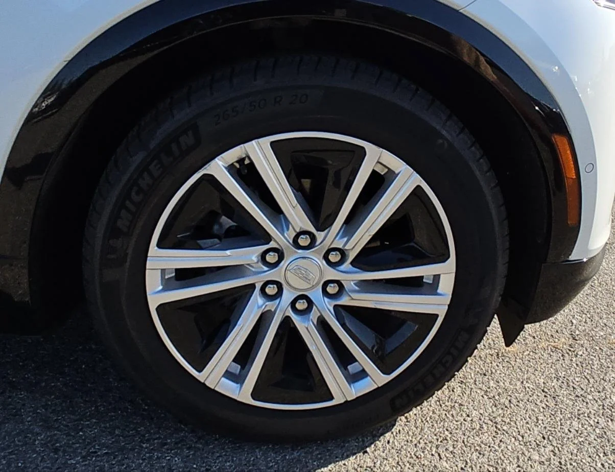 Used 2024 Crystal White Tricoat Cadillac Tech image 24