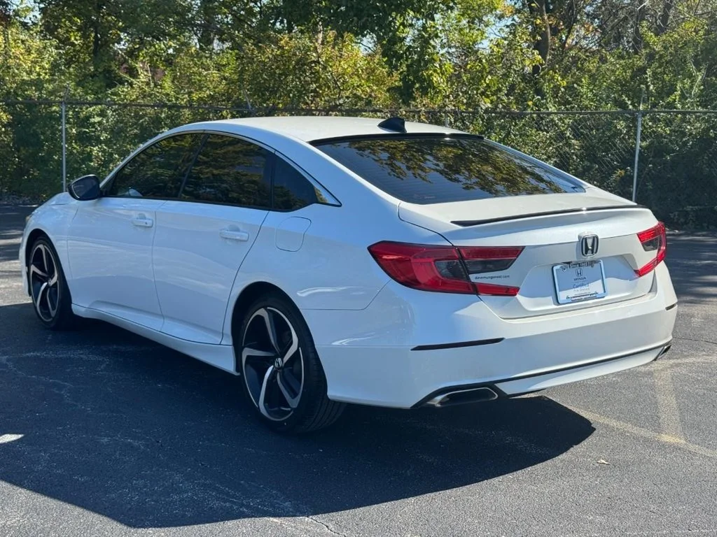 Used 2022 White Honda Sport image 8
