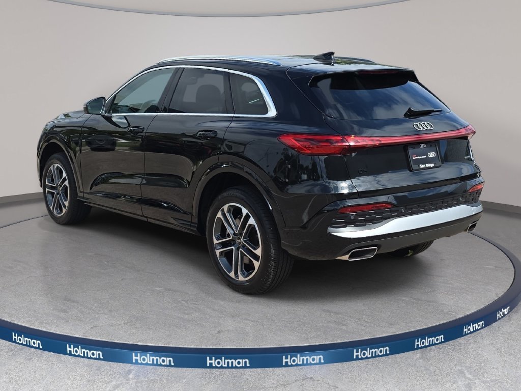 Used 2025 Black Audi 2.0T Premium image 7