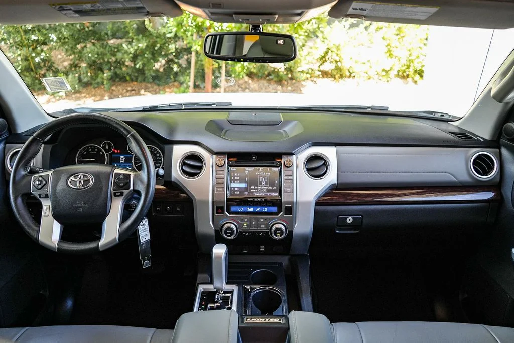 Used 2015 White Toyota Limited image 13