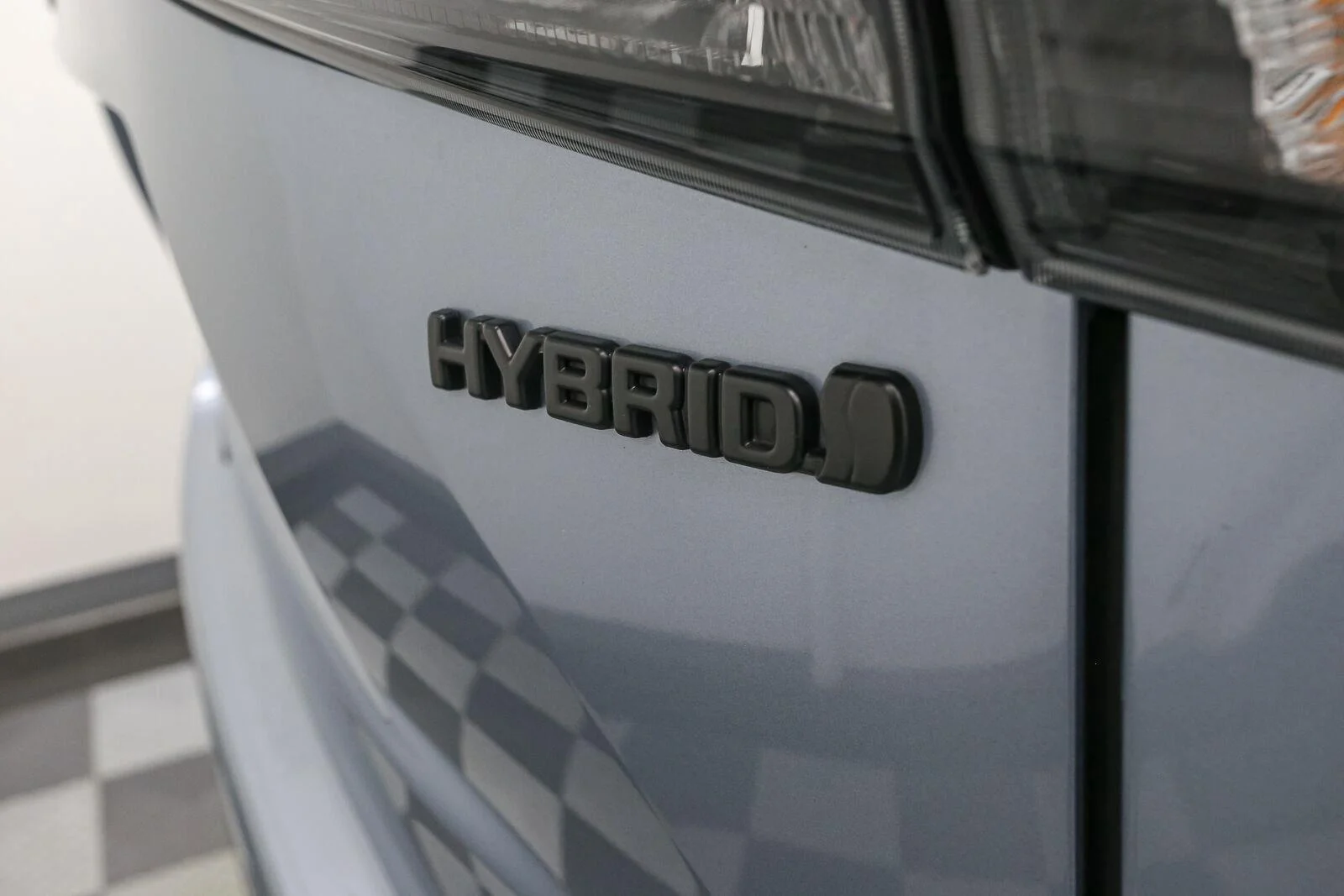 Used 2023 Moon Dust Toyota XLE image 11