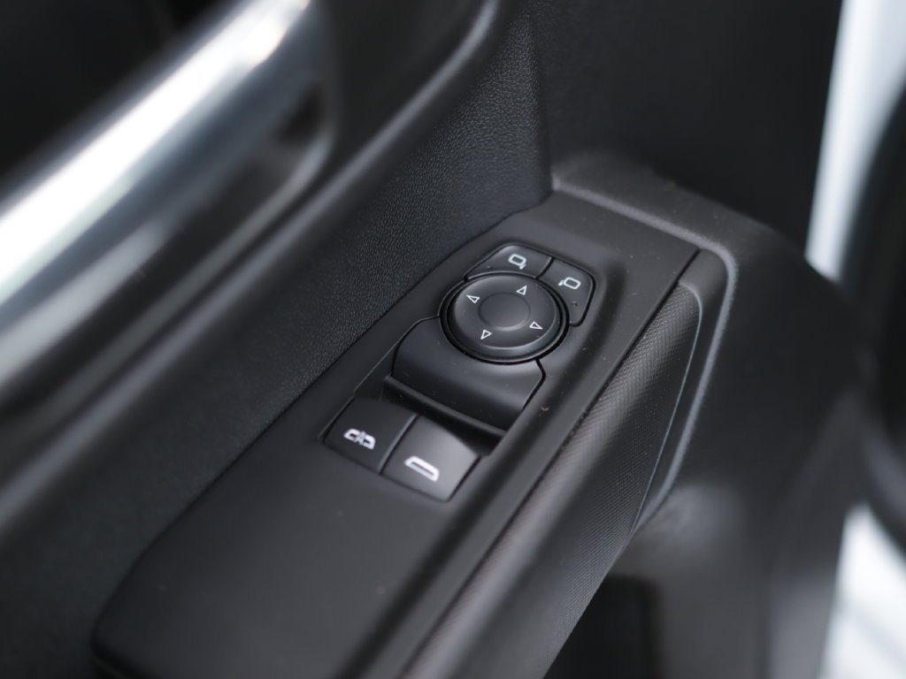 Used 2025 Summit White Chevrolet WT image 22
