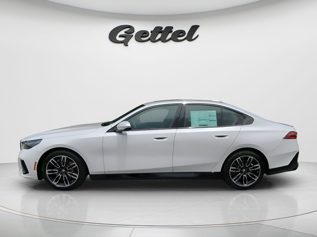 2026 BMW 5 Series 530i - Photo 8