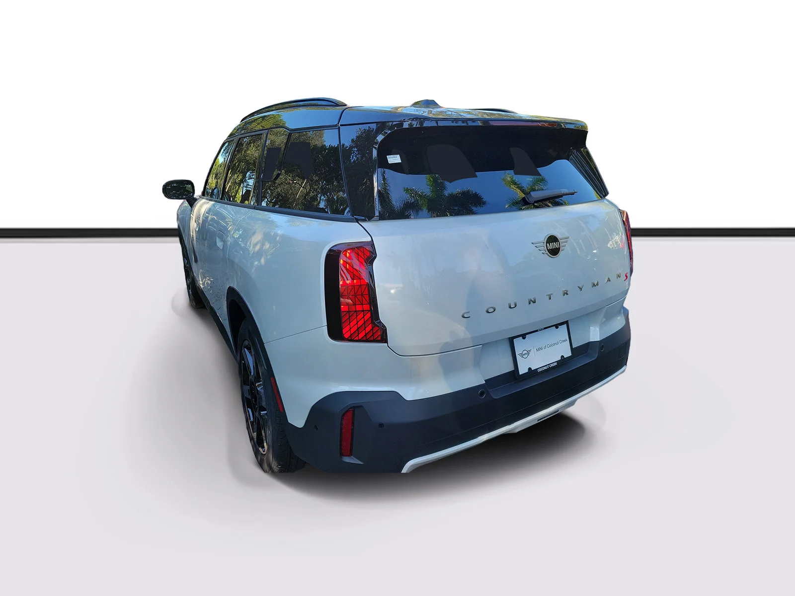 New 2027 White Metallic MINI Signature Plus image 3