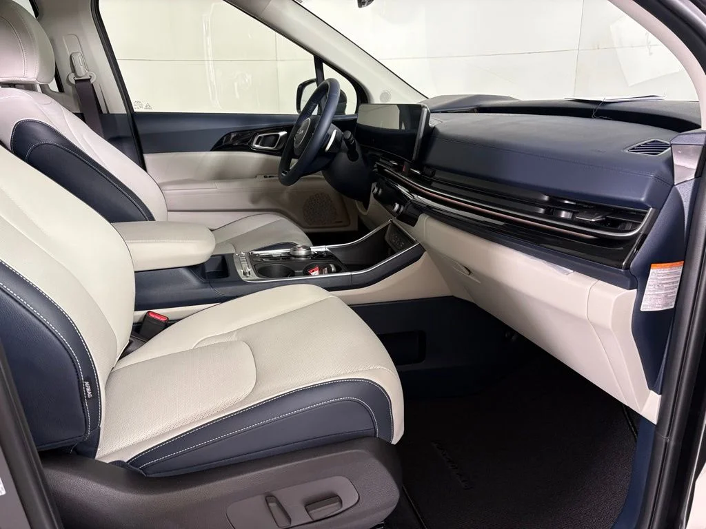 New 2026 Gray Kia SX Prestige image 14