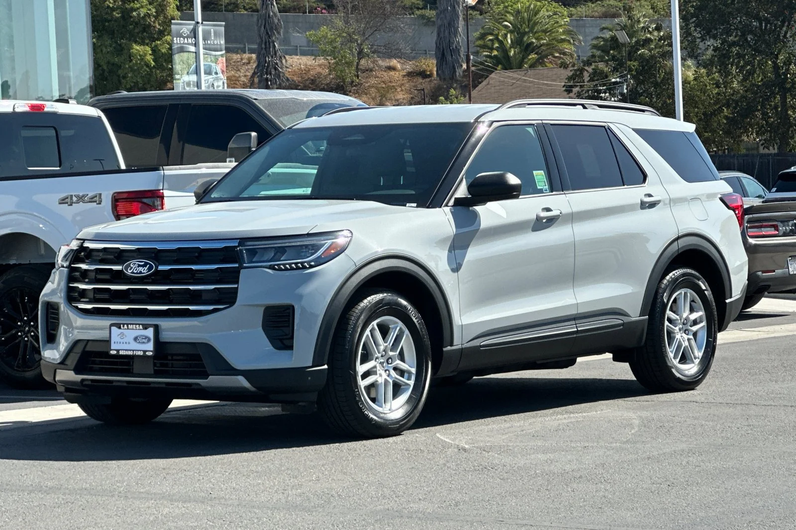 New 2027 White Ford Active image 7