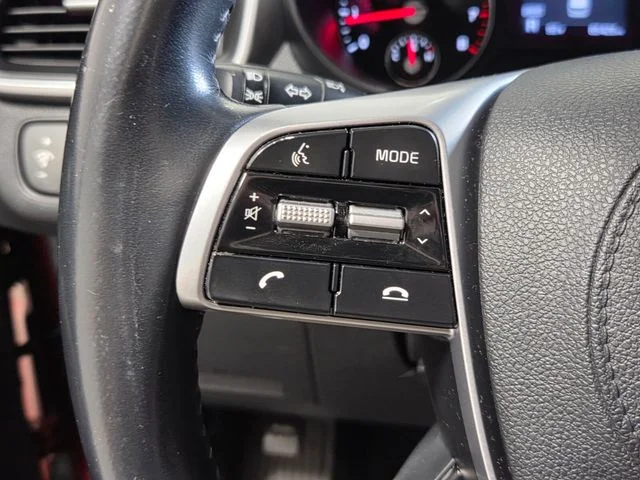 Used 2020 Red Kia LX image 24