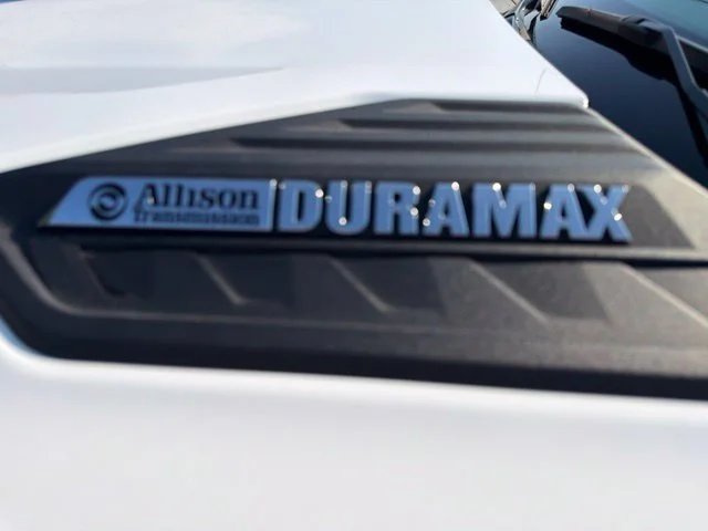 Used 2026 Summit White Chevrolet LT image 19