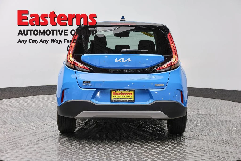 Used 2023 Blue Kia EX image 6