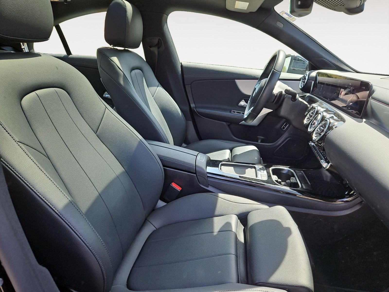 2025 Mercedes-Benz CLA CLA 250 - Photo 15