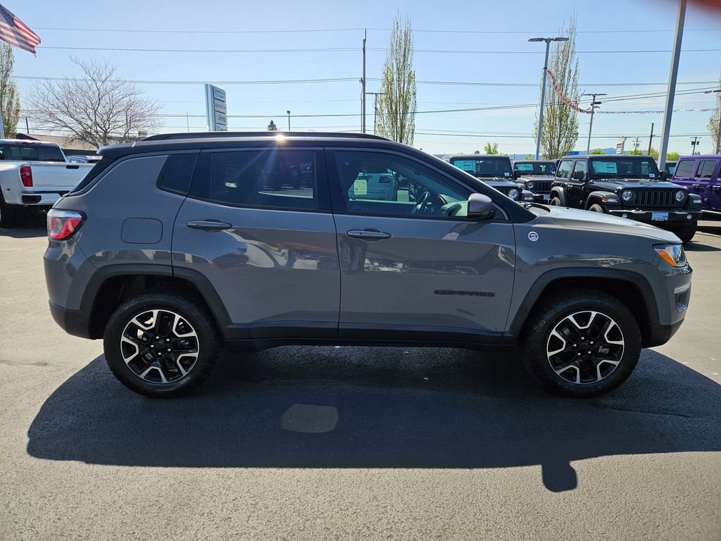 Used 2020 Gray Jeep Trailhawk image 7