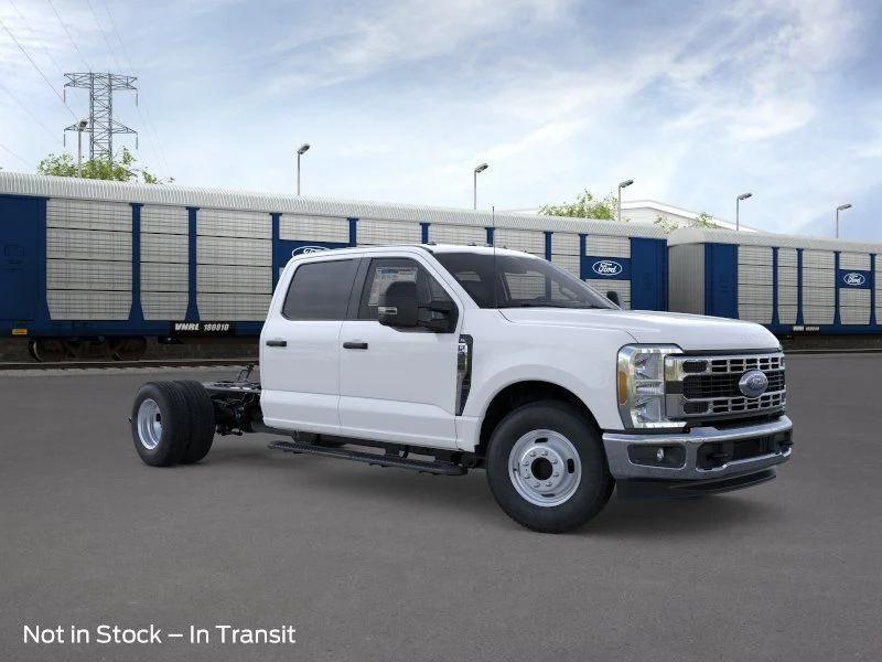 2026 Ford F-350 XL Crew Cab 179-In DRW's photo