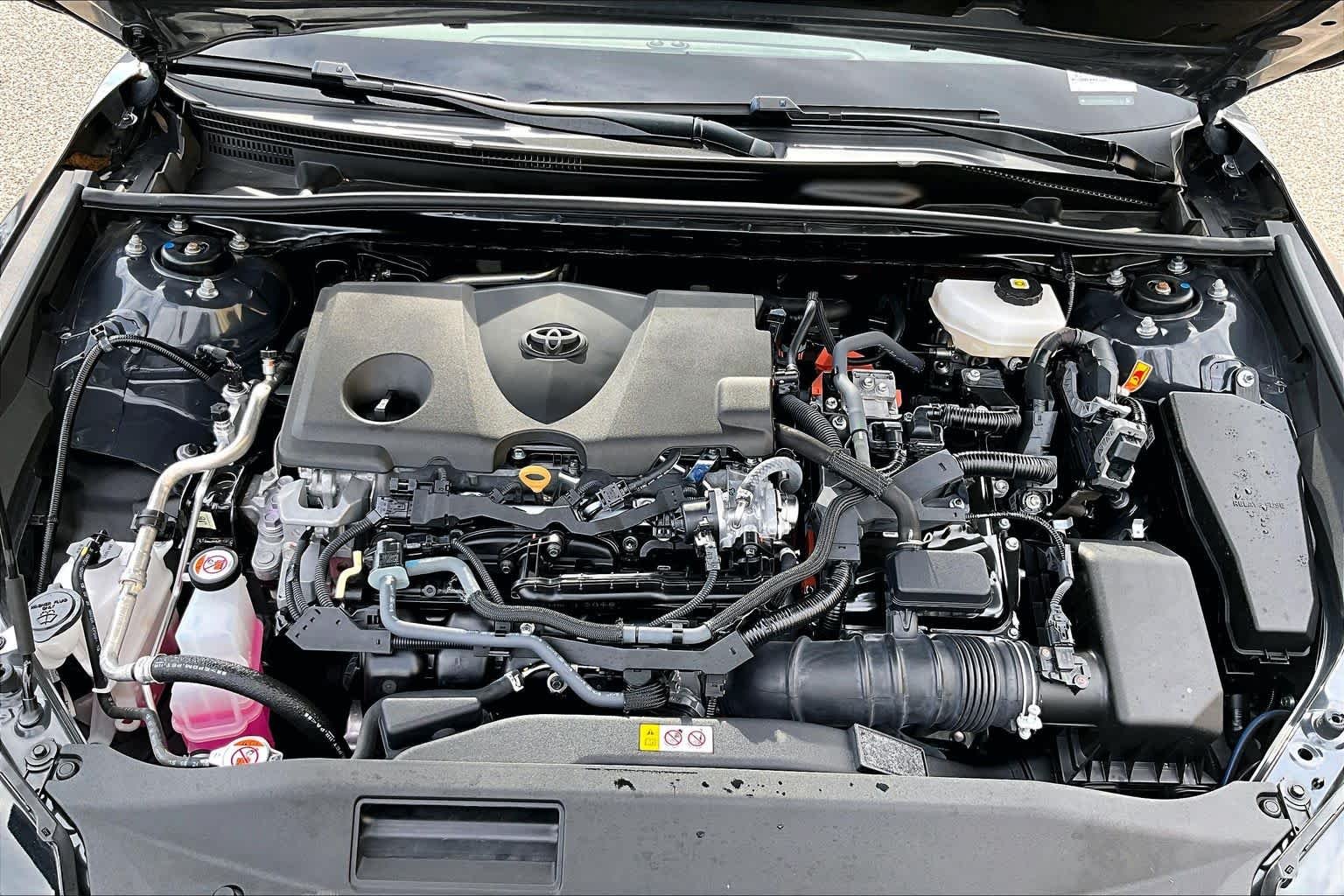 Used 2025 Underground Toyota SE image 31