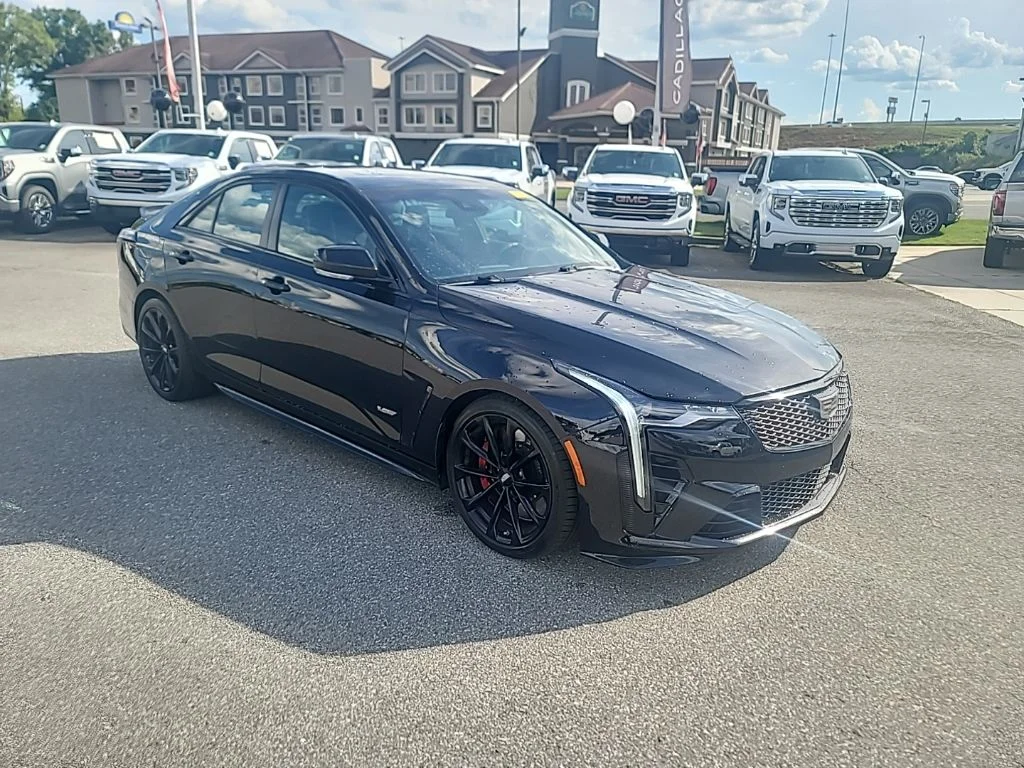 2022 Cadillac CT4-V