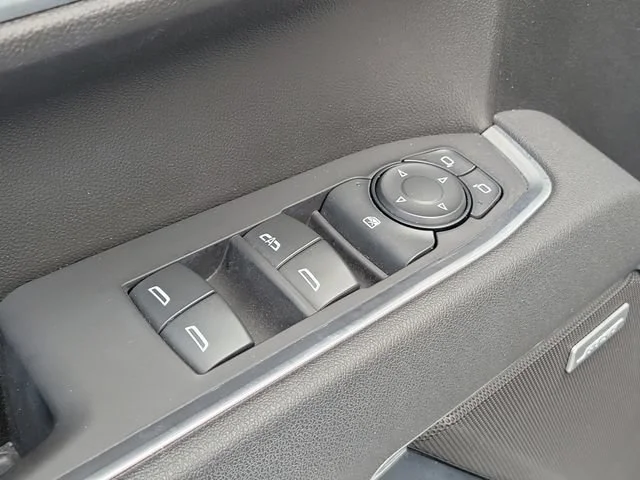 2025 Chevrolet Silverado 1500 RST - Photo 21