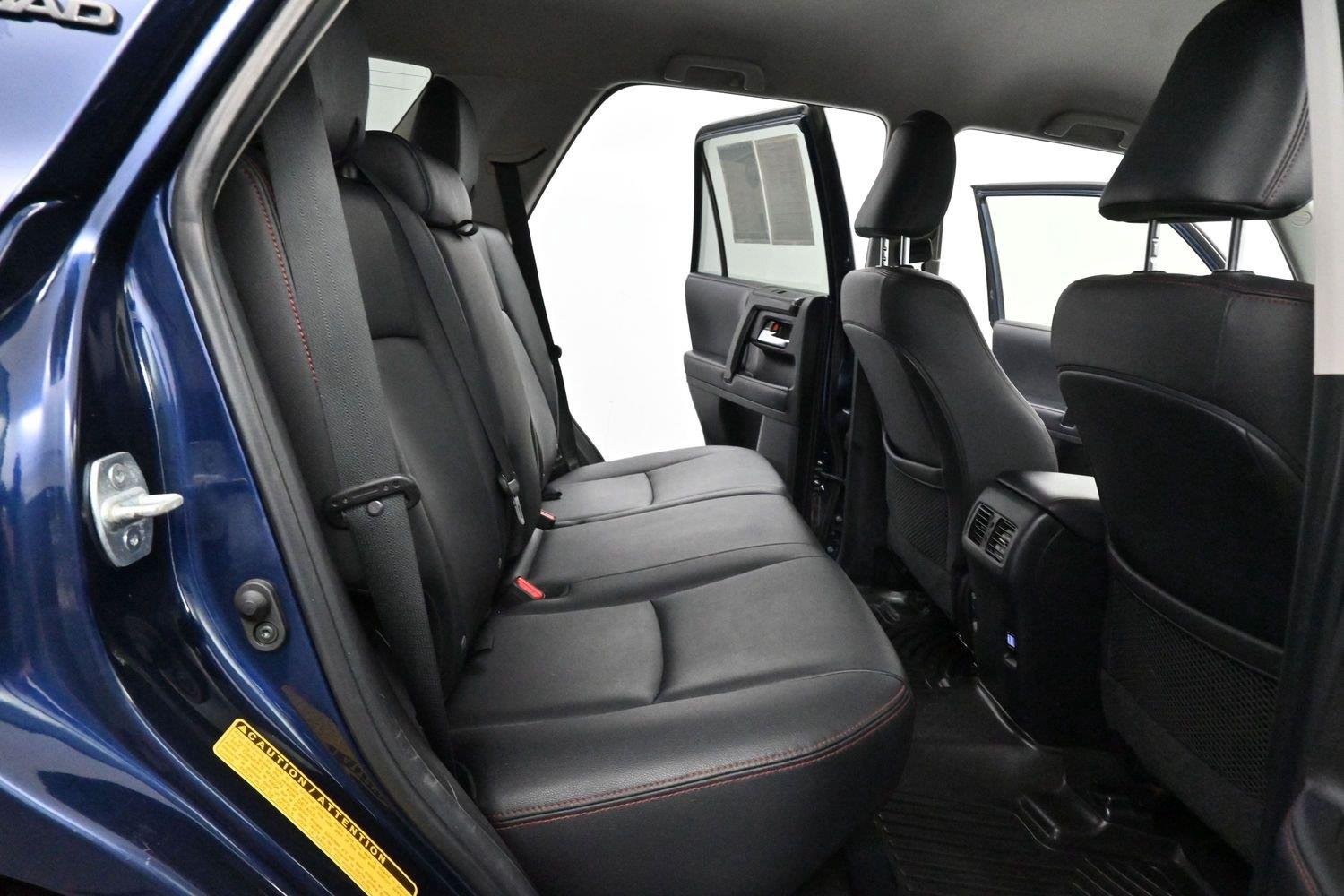 Used 2019 Nautical Blue Metallic Toyota SR5 image 33