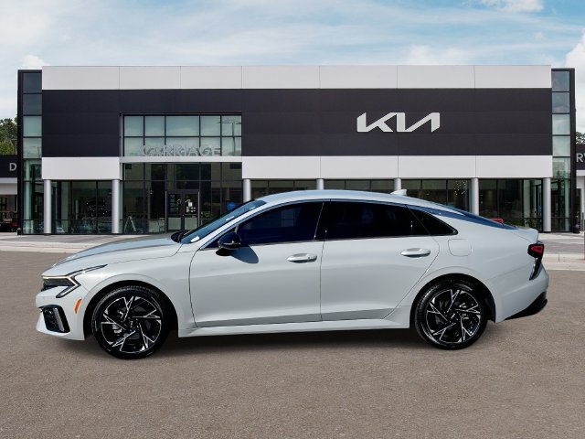 Used 2026 Gray Kia GT-Line image 5