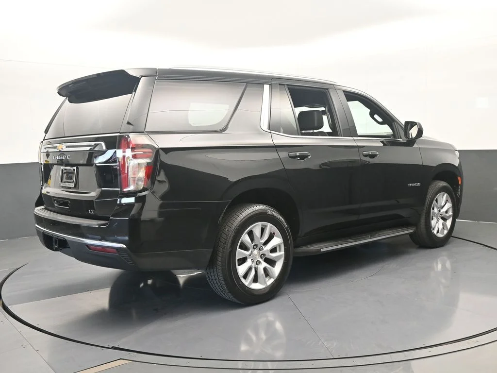 Used 2022 Black Chevrolet LT image 5