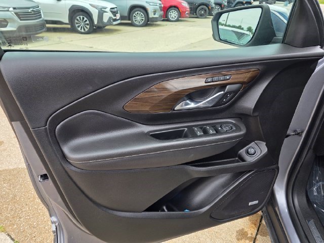 Used 2018 Satin Steel Metallic GMC Denali image 19