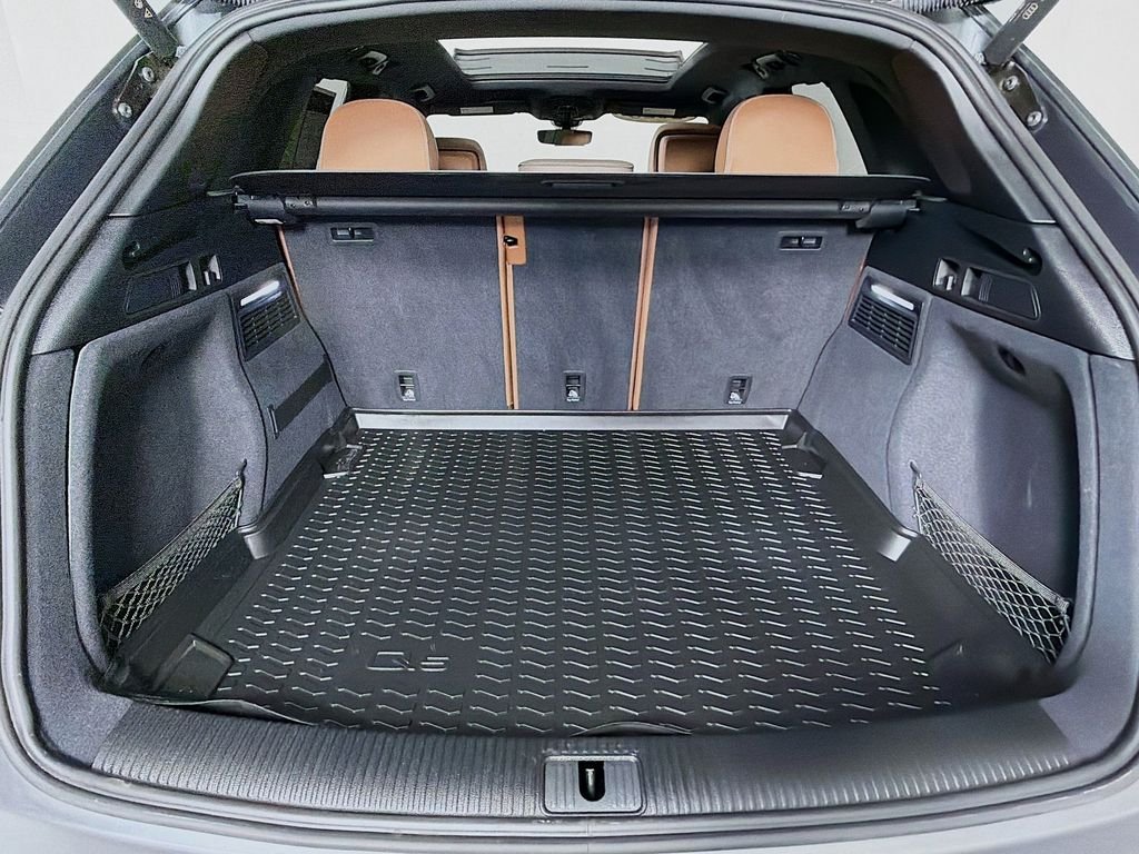 Used 2023 Daytona Gray Pearl Effect Audi S line Premium Plus image 27