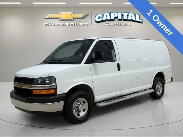 2024 Chevrolet Express 2500 Work Van HD's photo